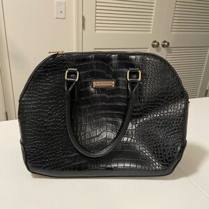 NWOT | London Fog women’s solid black glossy scale textured handbag purse‎ bag